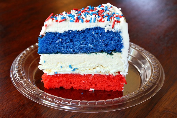 Red-White-and-Blue-Cheesecake-Cake
